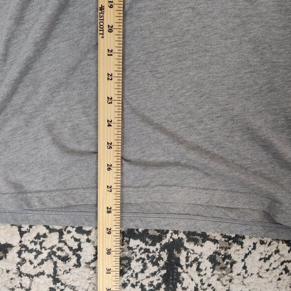 Under Armour Men's Silver Gray T-shirt Size XXL Gorpcore Athletic Sporty - Picture 8 of 8